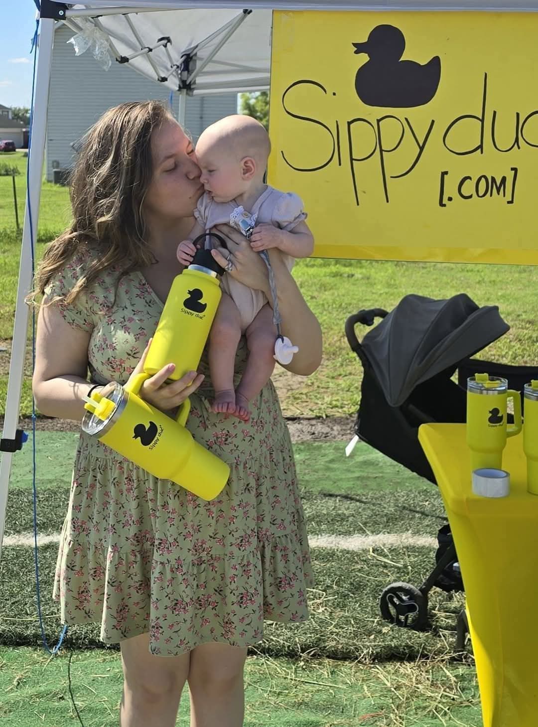 Support the Sippyduc Family Bundle 40oz Vacuum Insulated Water Bottle