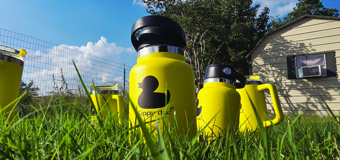Sippy duc🫧 32oz Vacuum Insulated Water Bottle