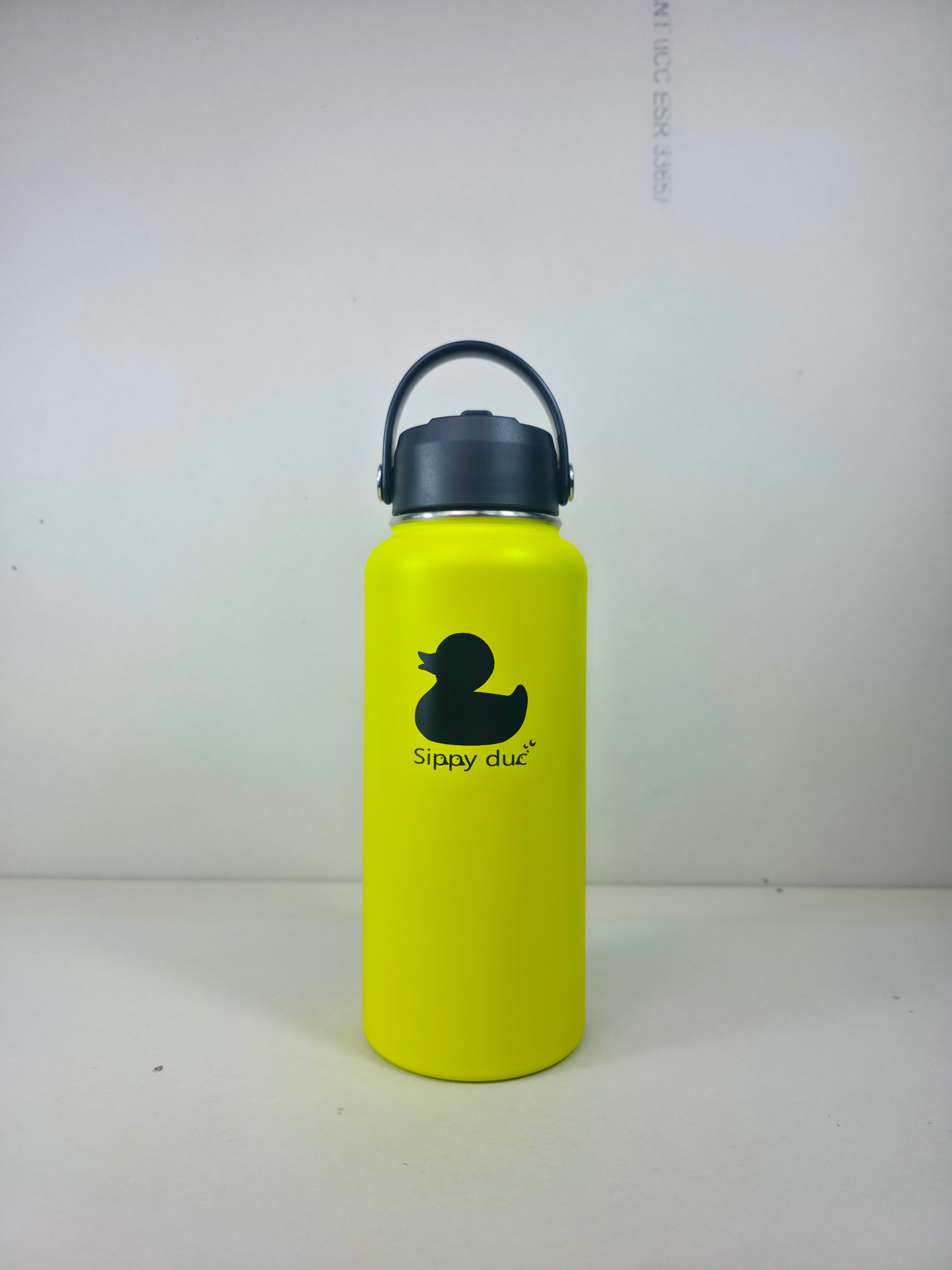 Sippy duc🫧 Vacuum Insulated Water Bottle