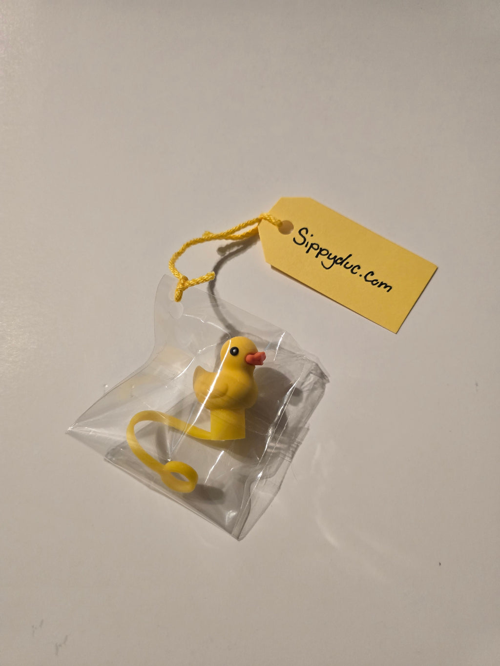 Sippyduc 3D 8mm Straw Topper  Charm [silicone]